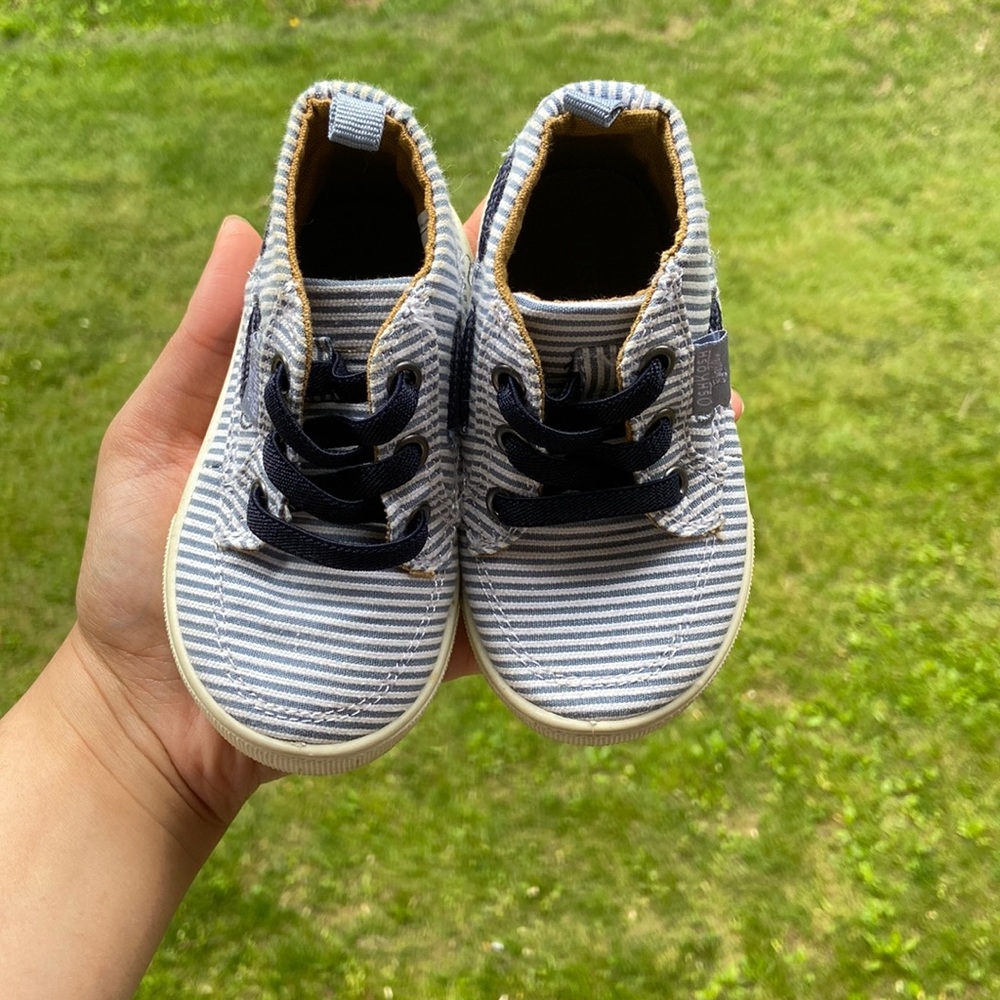 OshKoshB’gosh High-Top No Lace Shoes, US Baby Size 5